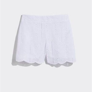 Vineyard Vines Eyelet Luxe Pull-On Short in white